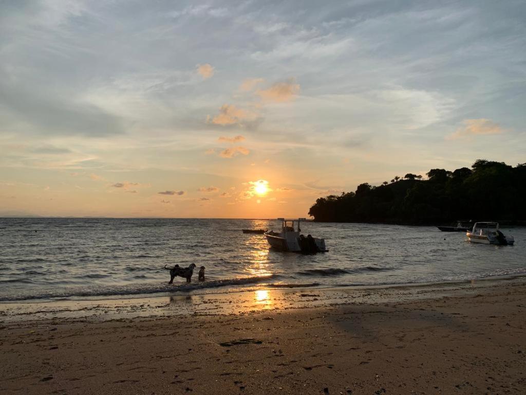 Villa Mena Nosy-Be Buitenkant foto