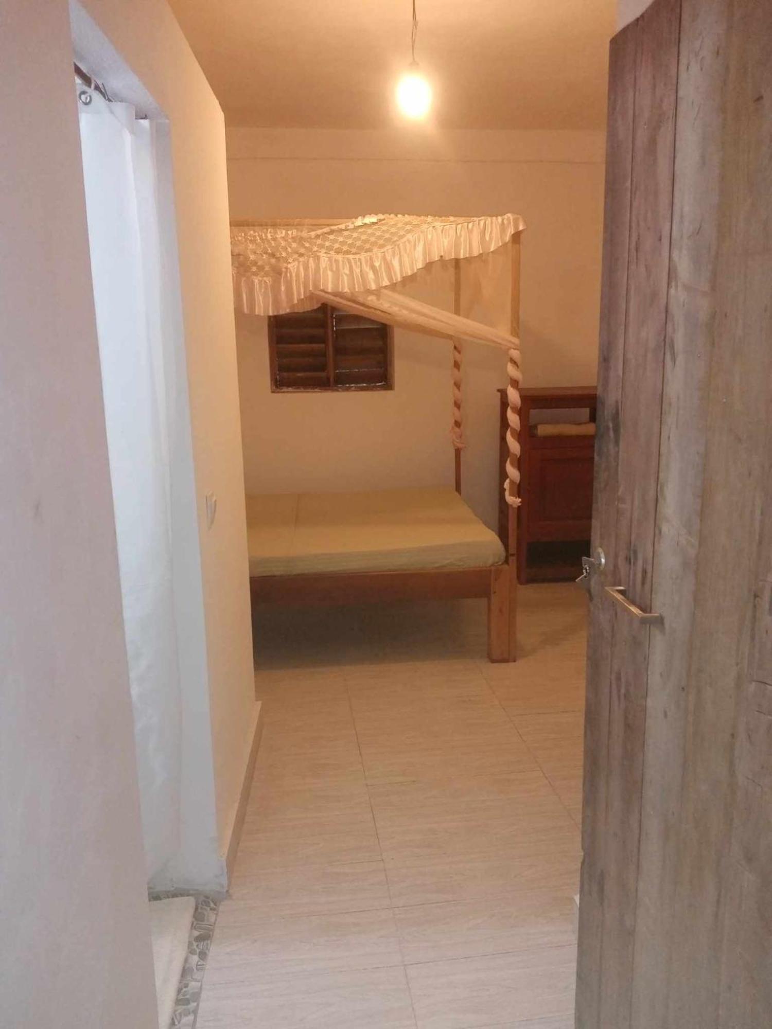 Villa Mena Nosy-Be Buitenkant foto